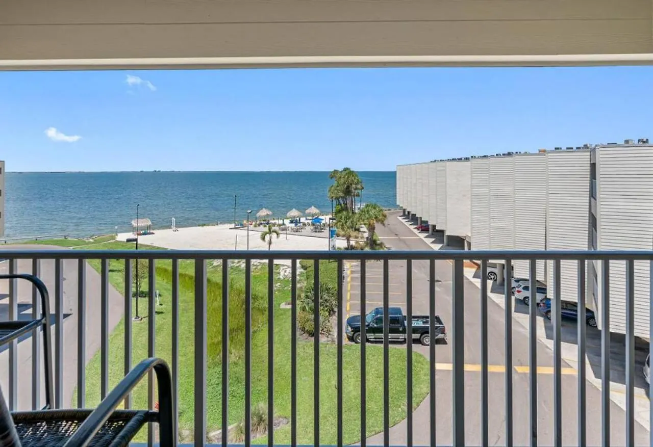 Apartment Stunning Bay Views From Your Private Balcony Tampa