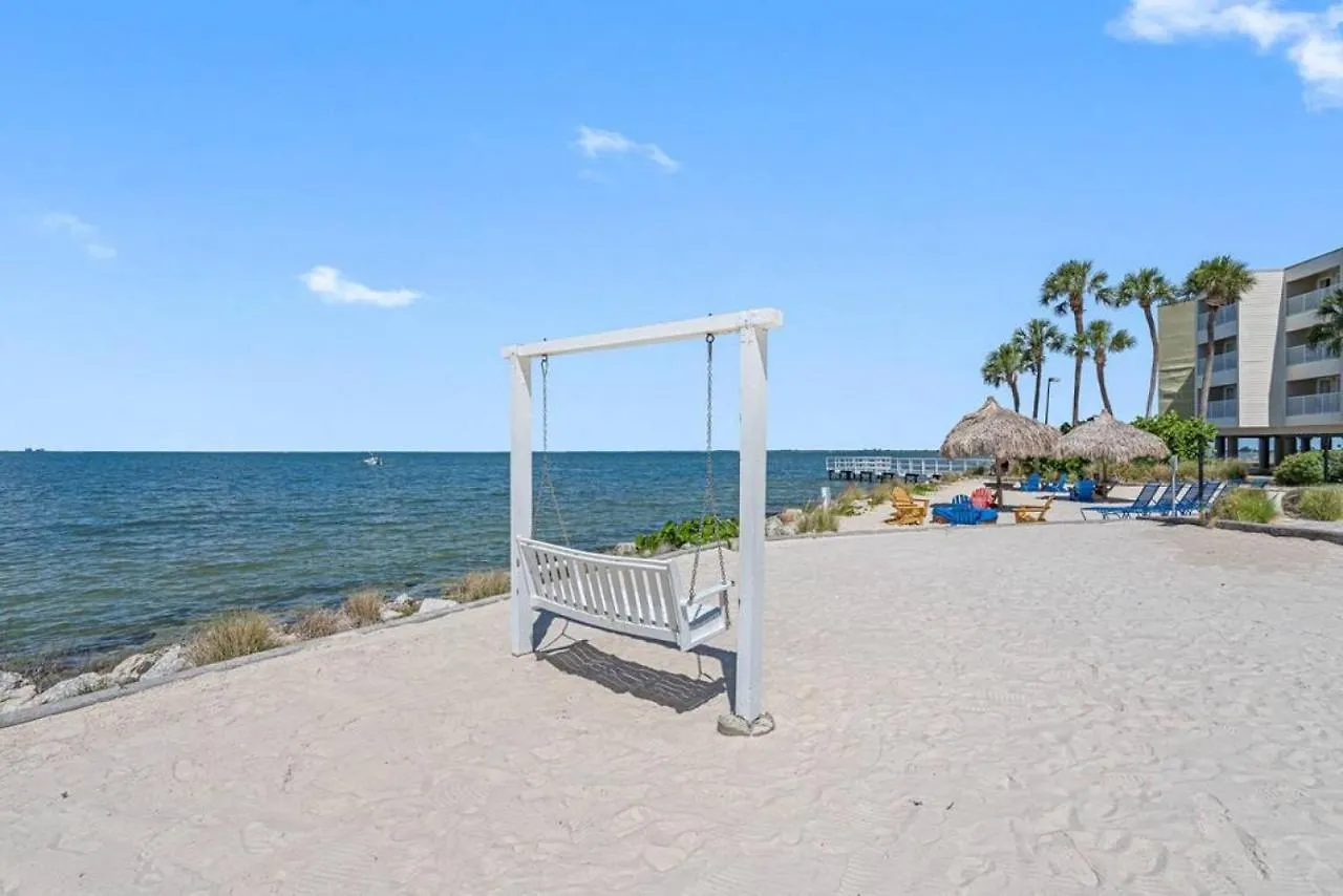 Stunning Bay Views From Your Private Balcony Tampa Apartment