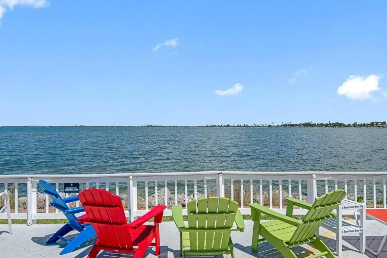 Stunning Bay Views From Your Private Balcony Tampa 0*,