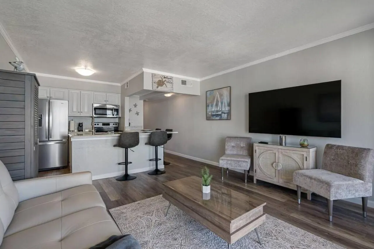Stunning Bay Views From Your Private Balcony Tampa 0*,