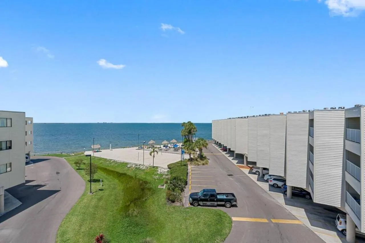 Apartment Stunning Bay Views From Your Private Balcony Tampa United States